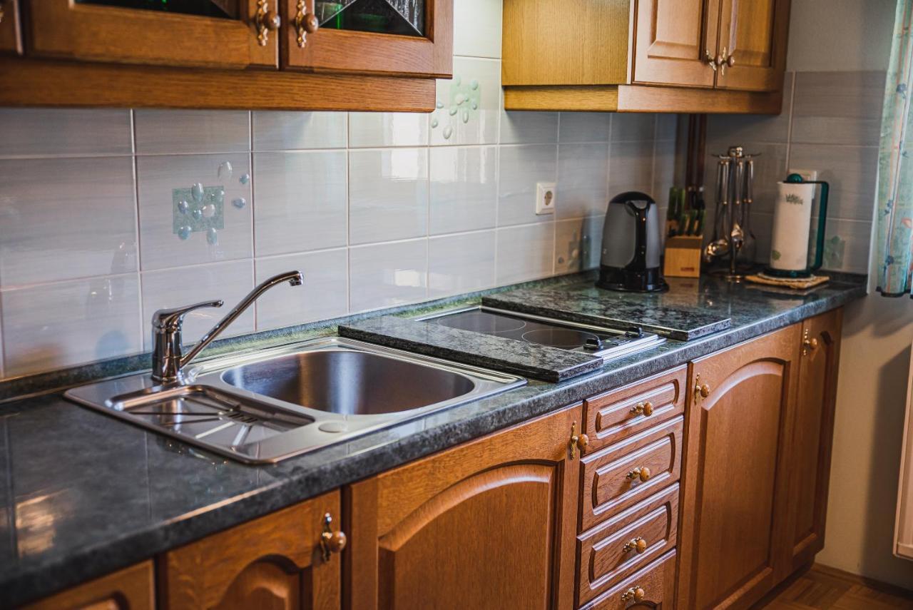 Homestay Kocka ซกอร์นเย เยแซร์สโก ภายนอก รูปภาพ